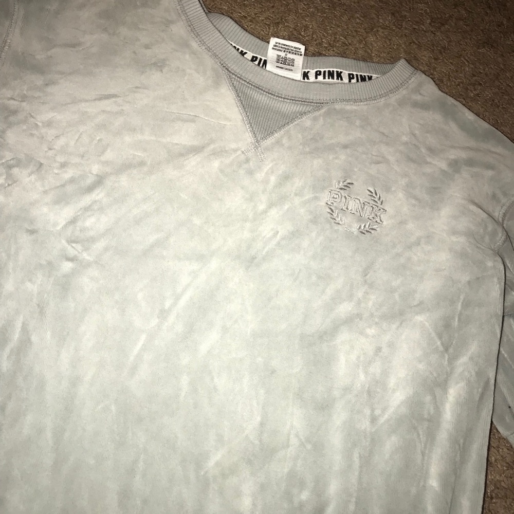 Victoria Secret Pullover